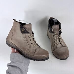 V-Italia Kiki 1041 Boots Women's 8 Brown Leather Lace-Up Low Top Cap Toe Comfort